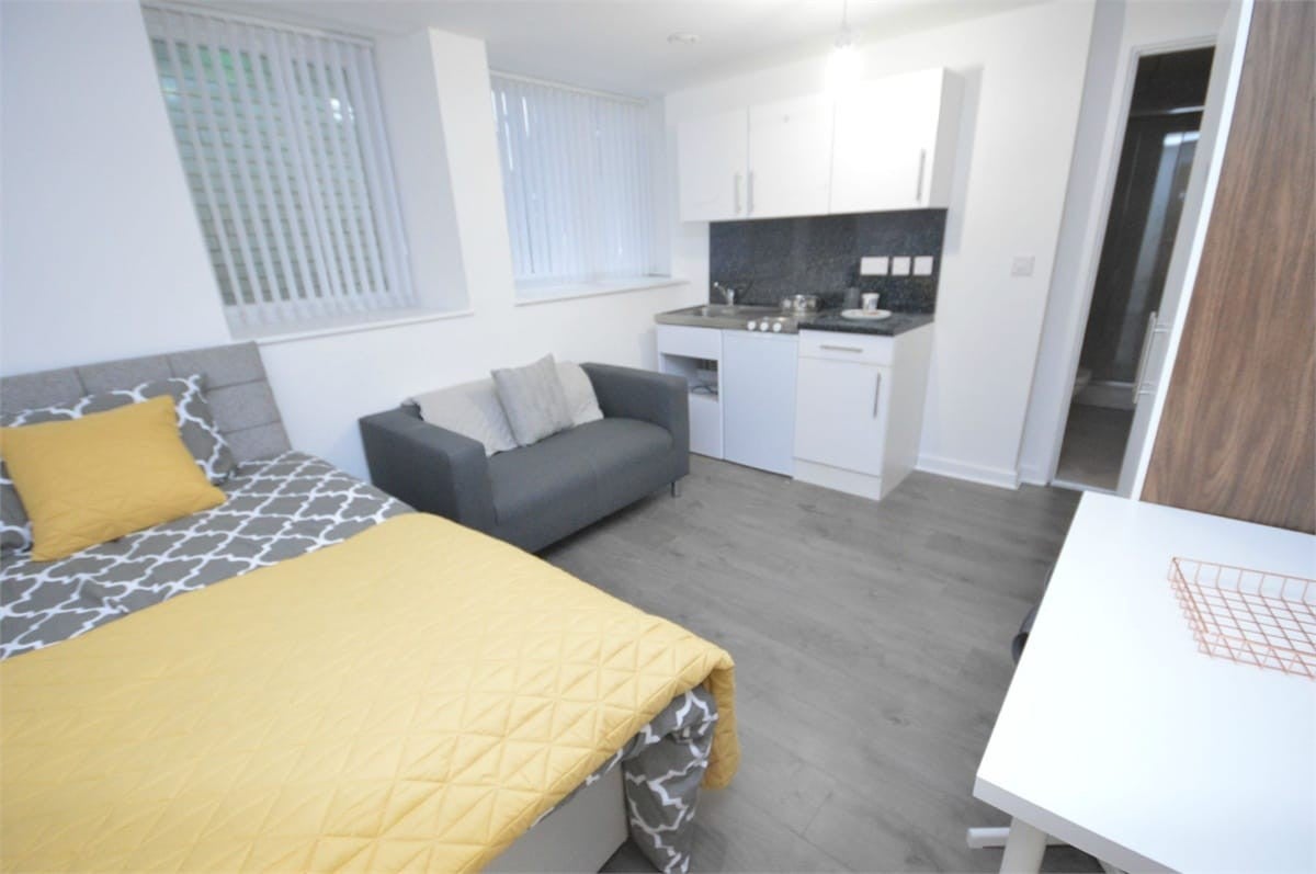 Flat Fawcett Street in Sunderland