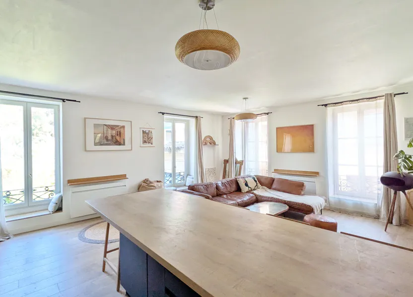 Flat Rue Émile Zeizig in Sainte-Foy-lès-Lyon