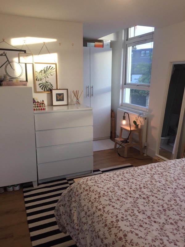 Flat Yeldham Road in Greater London