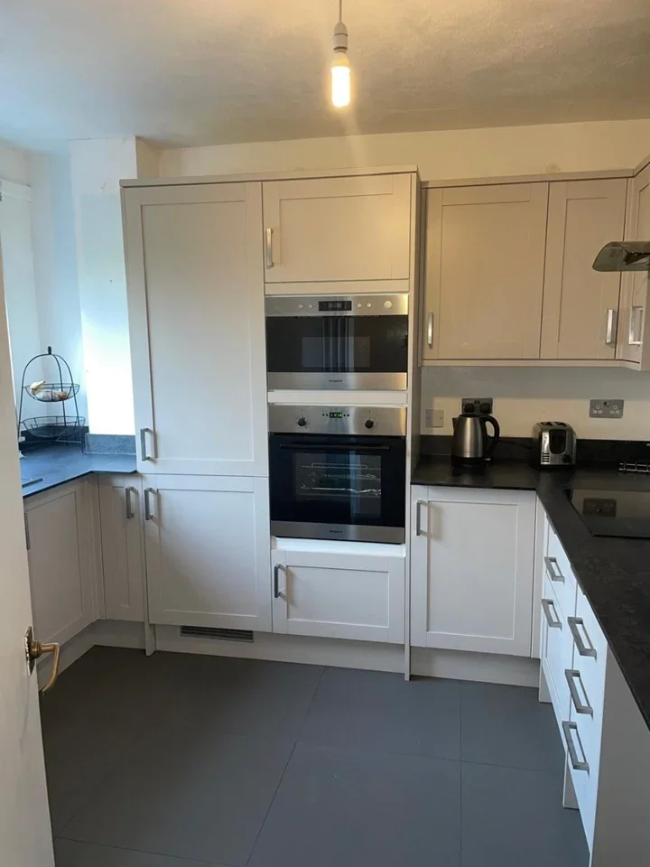 Flat Ann Street in Greater London
