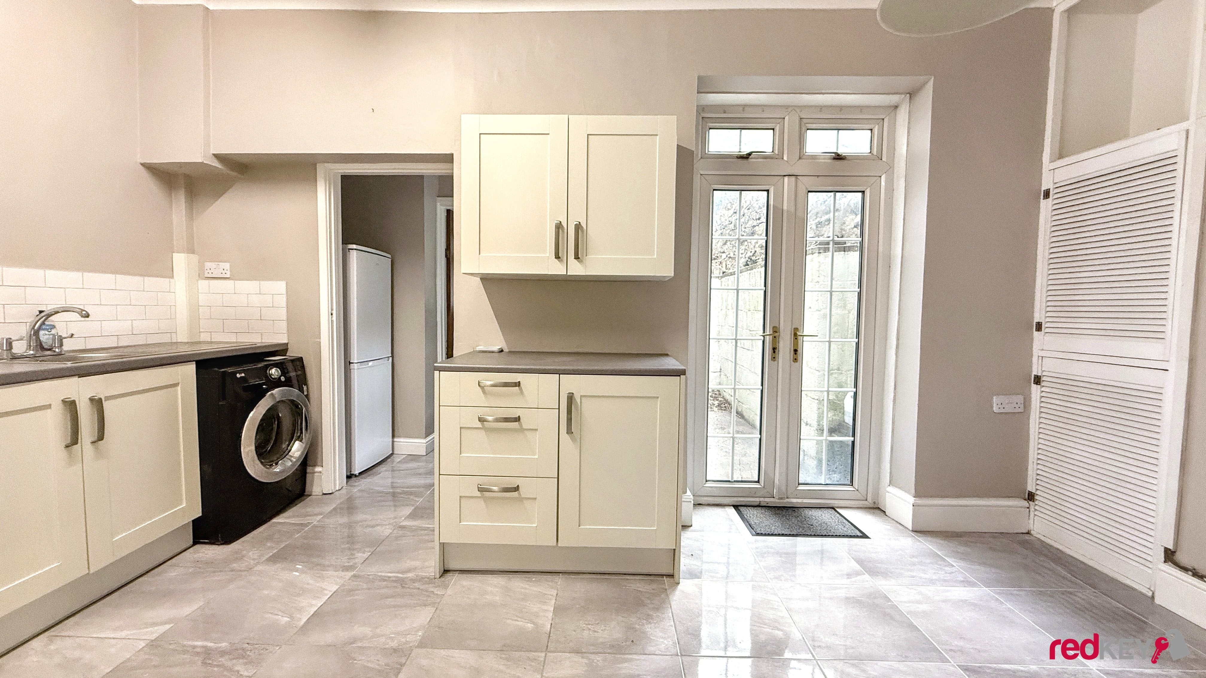 House Bridge Street in Newport