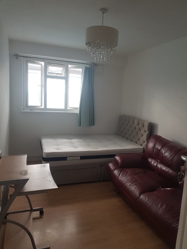 Room Nutwell Street in Greater London