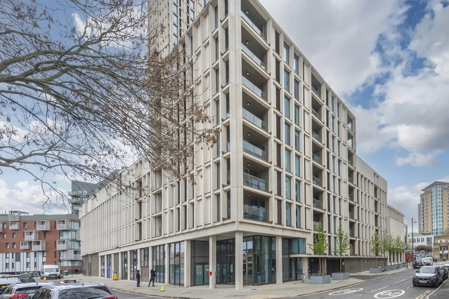 Flat Jupp Road West in Greater London