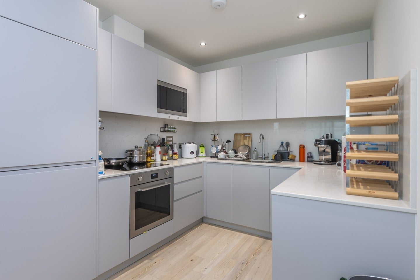Flat Jupp Road West in Greater London
