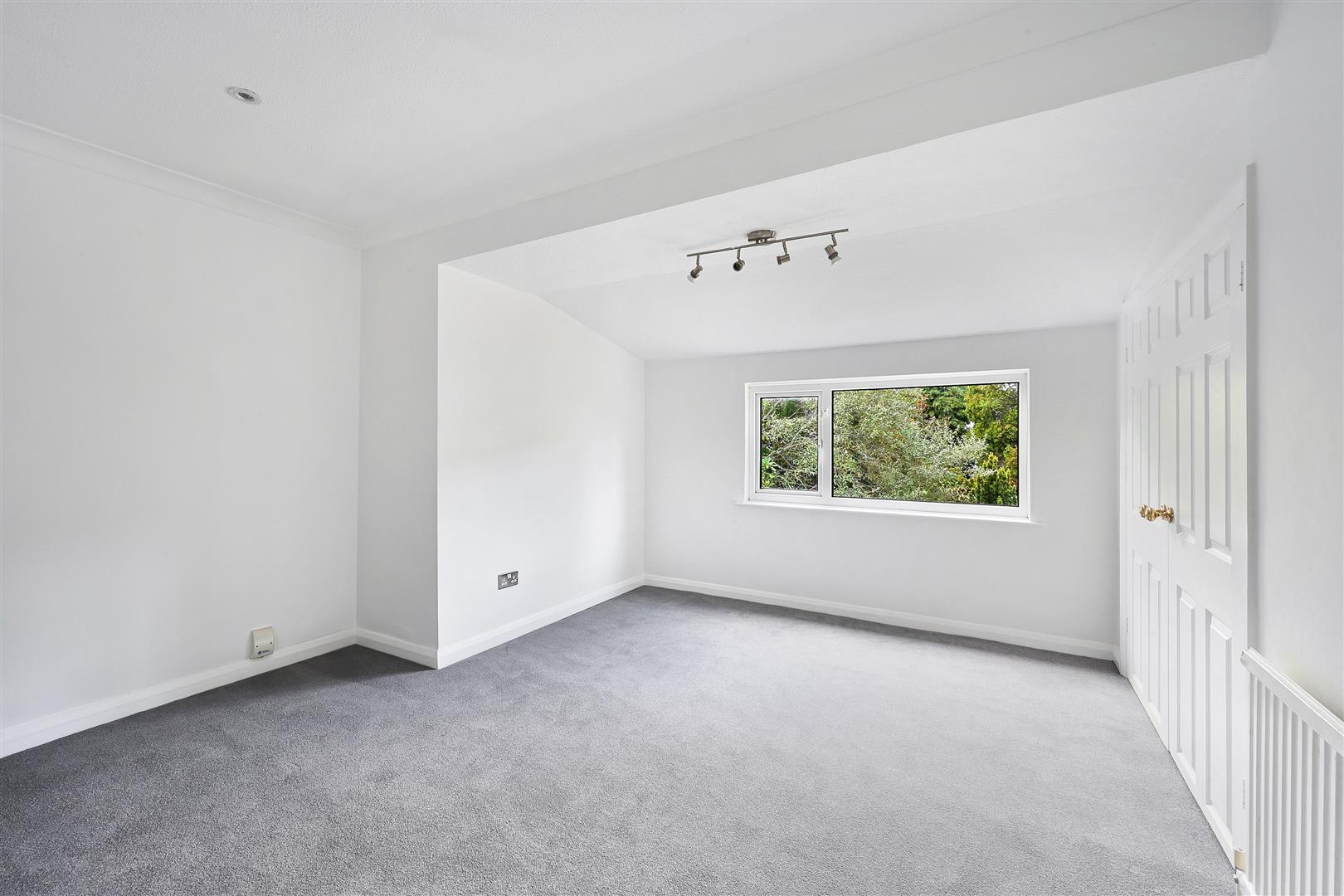 House Manor Road in Greater London