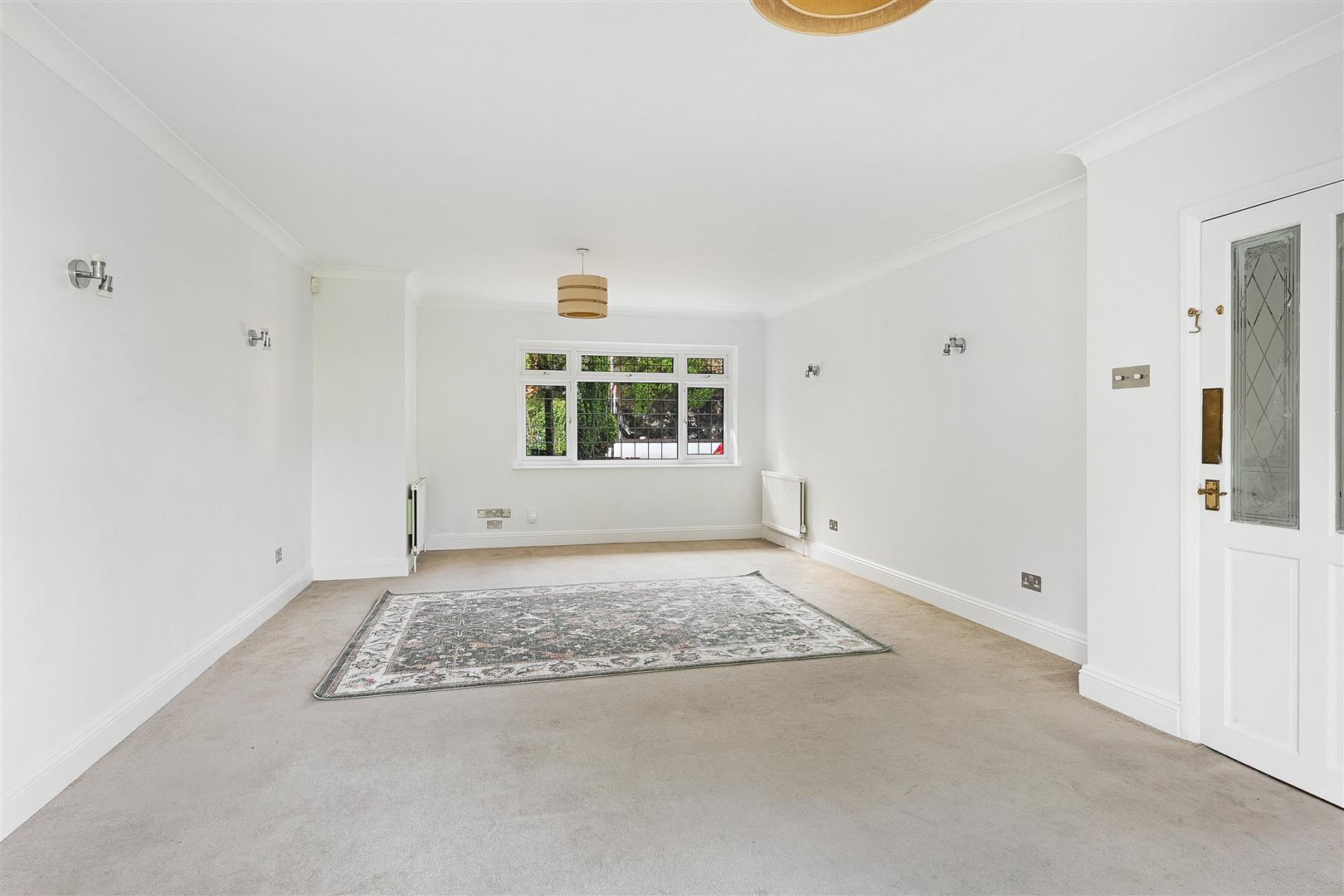 House Manor Road in Greater London