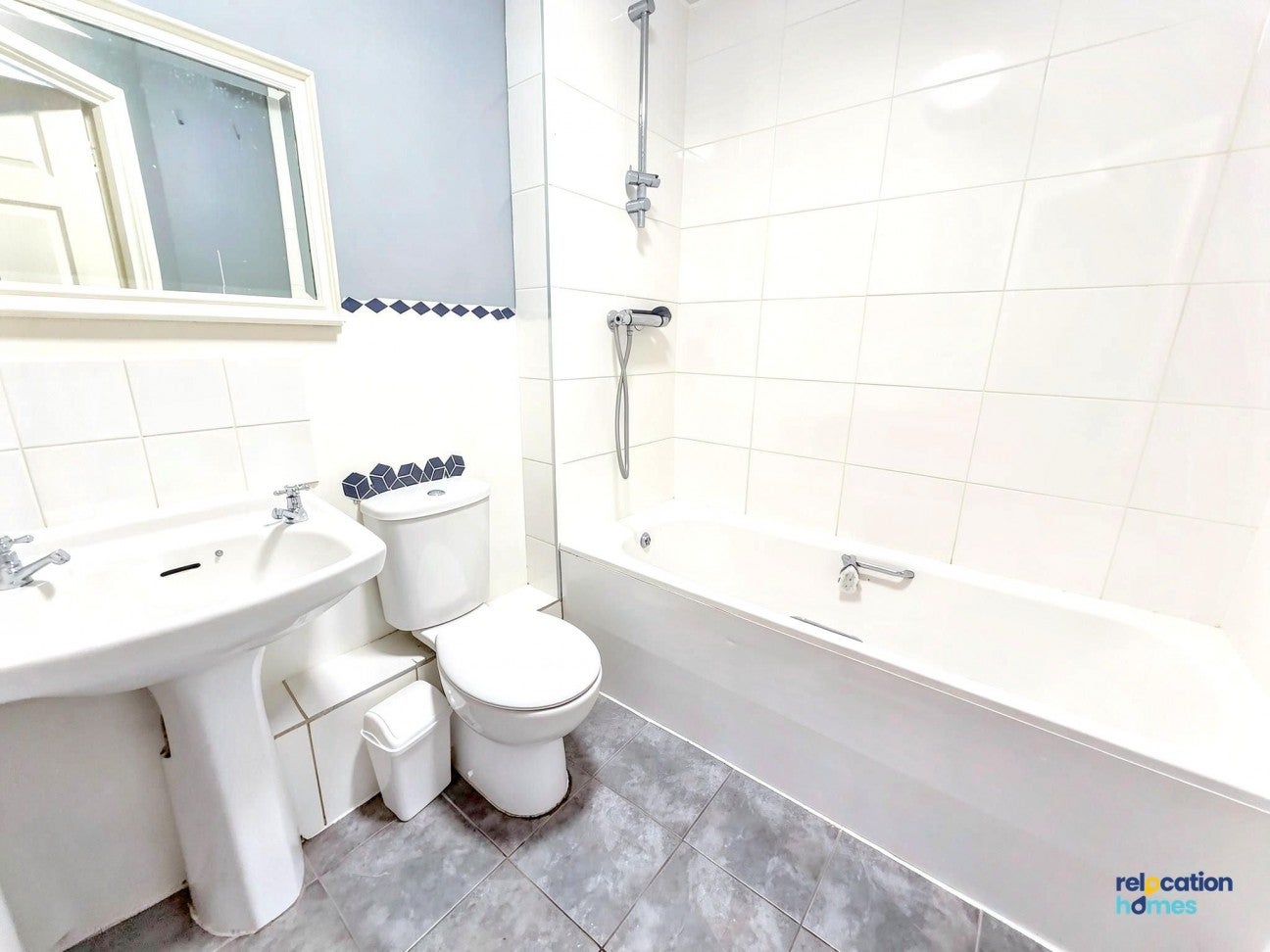 Flat Johnby Close in Greater London