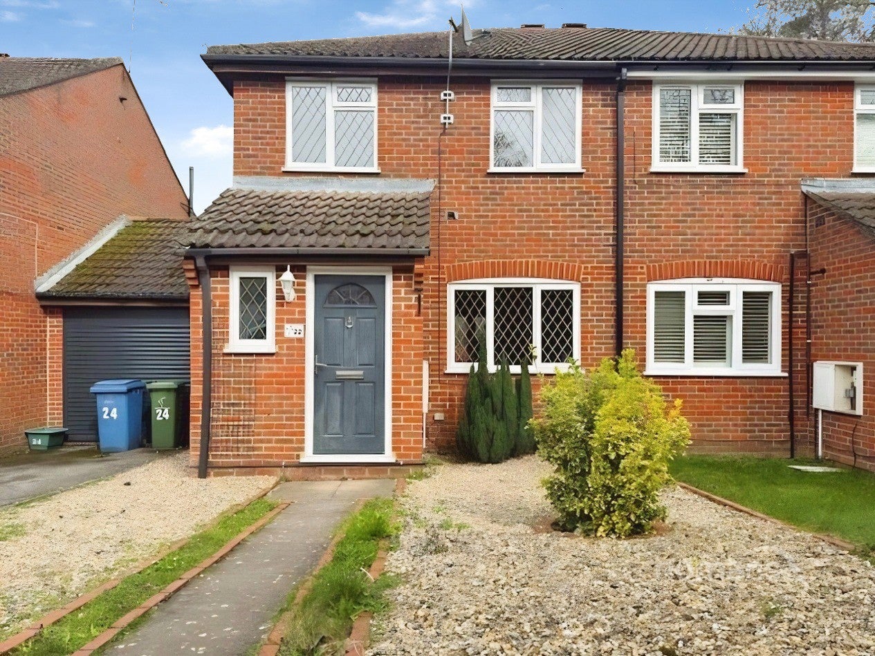 House Galloway Close in Hart