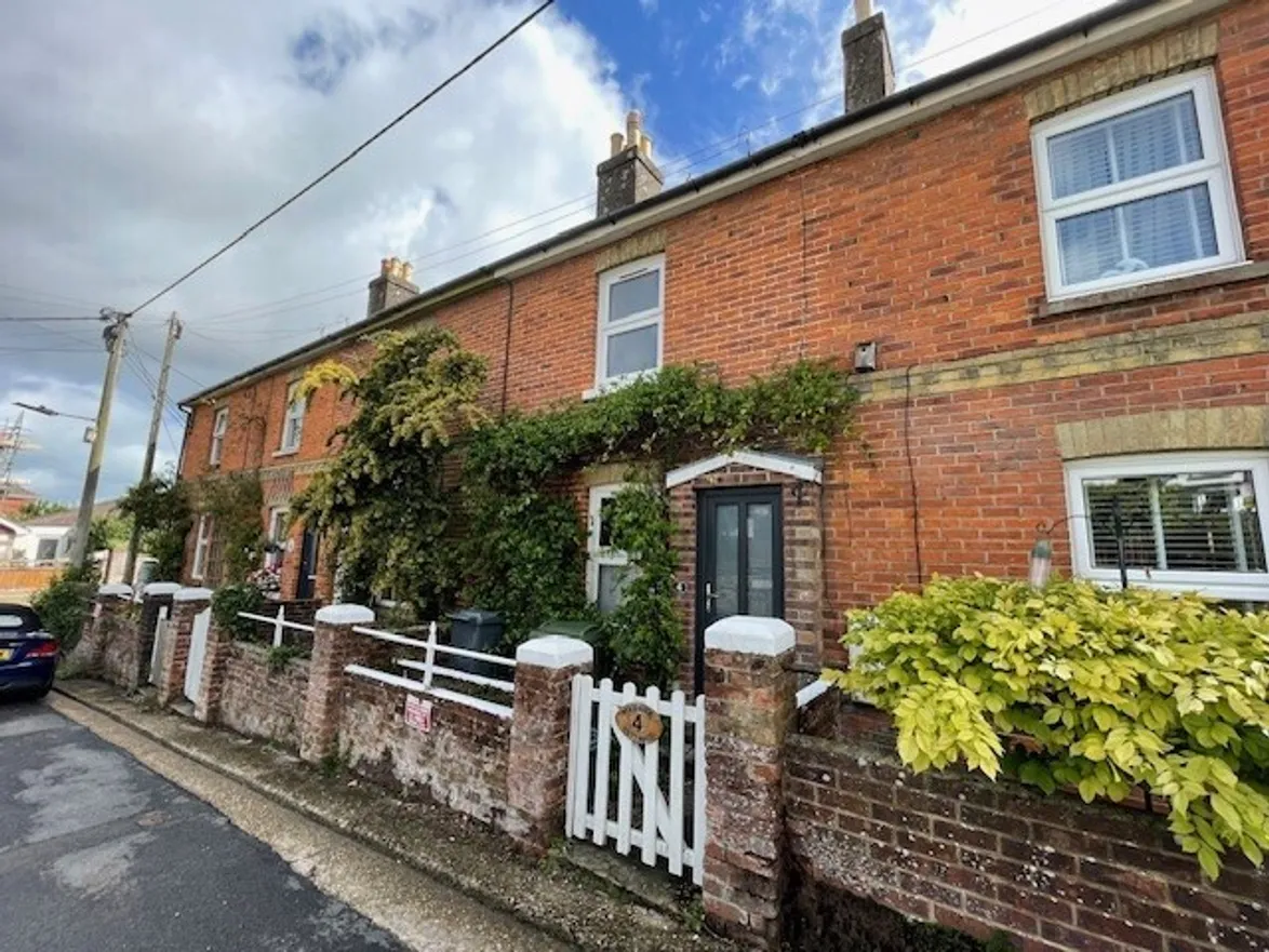 House The Mall in Brading