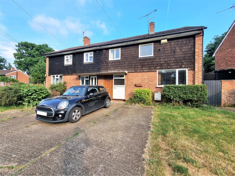 House Great Goodwin Drive in Guildford