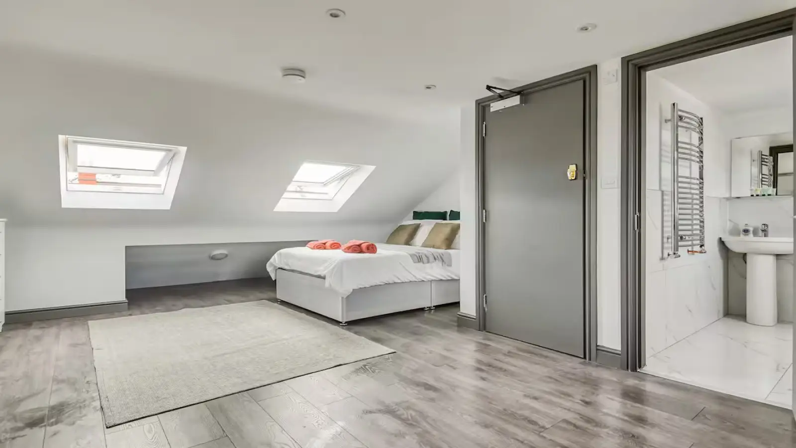 Flat Prestbury Road in Birmingham