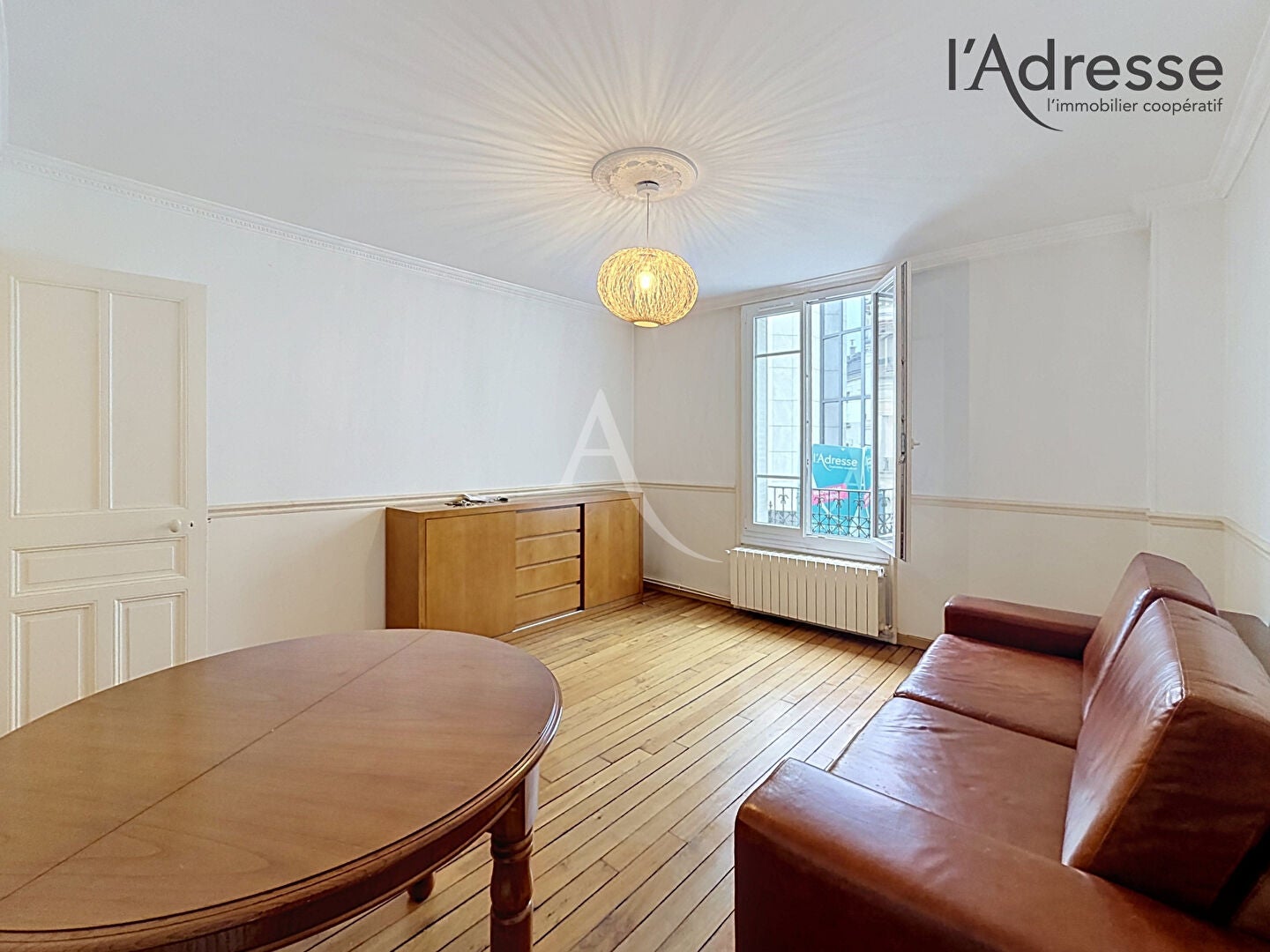 Flat Rue Honoré d'Estienne d'Orves in Suresnes