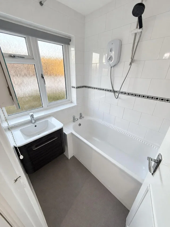 House Little Cattins in Harlow