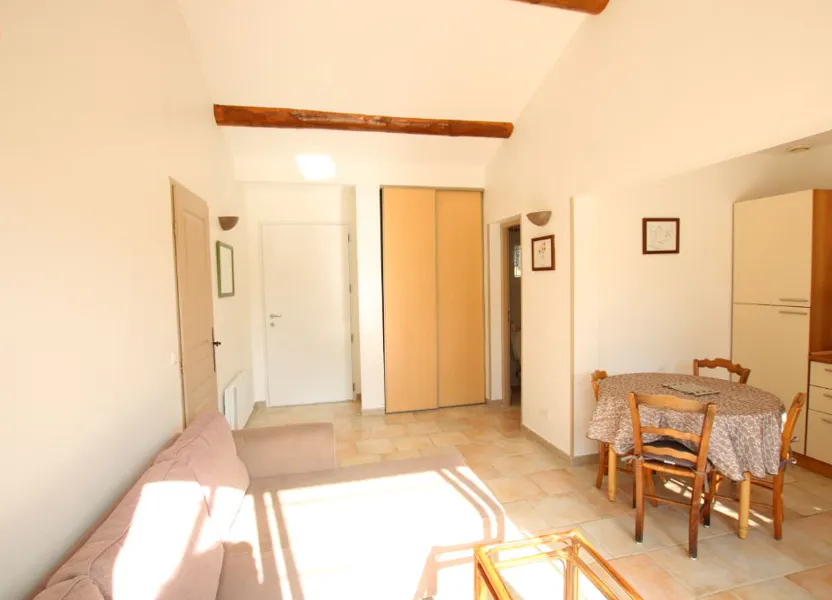 Appartement Chemin du Four Bonjean à Althen-des-Paluds