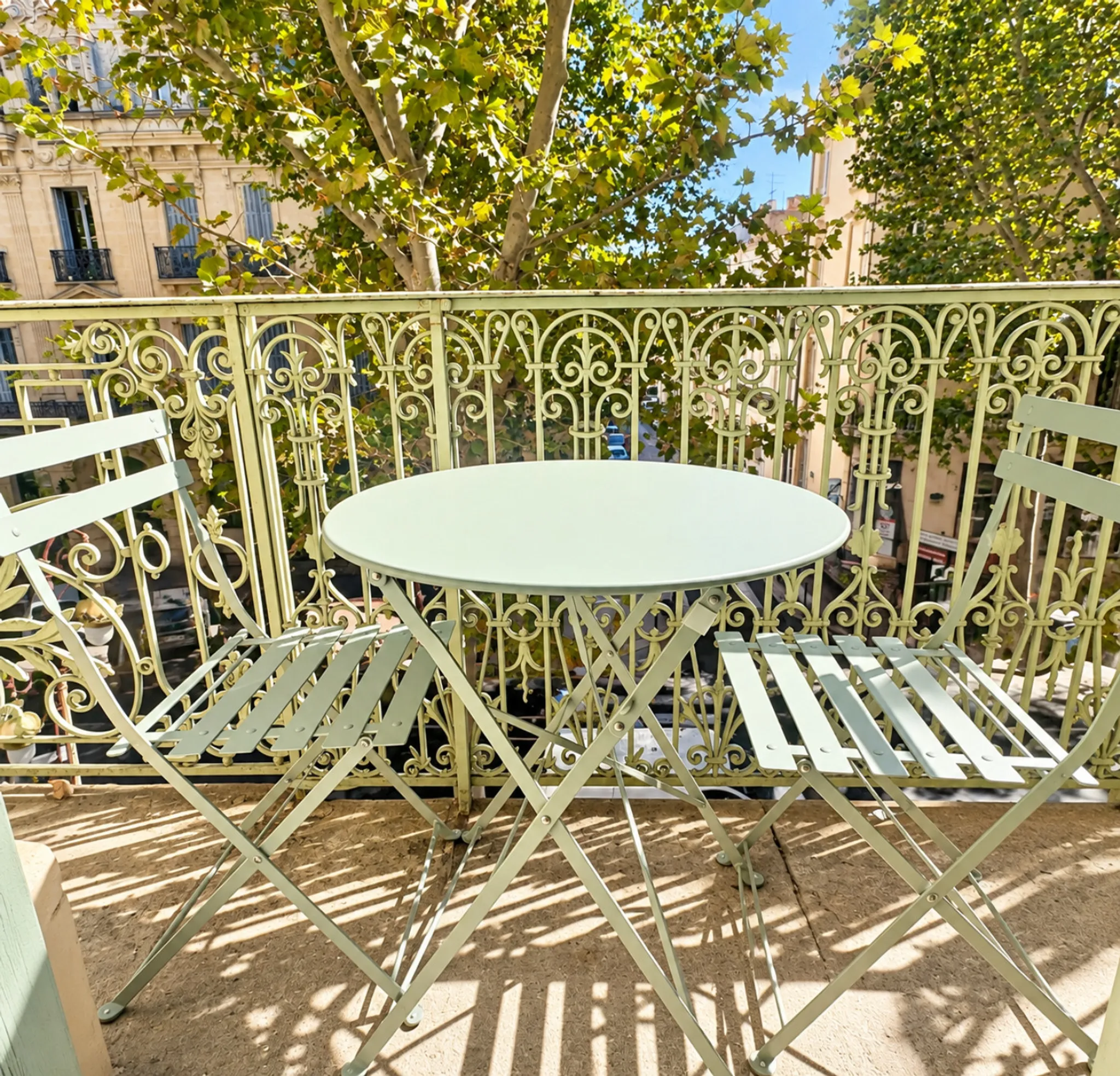 Flat Rue Francis Marcero in Narbonne