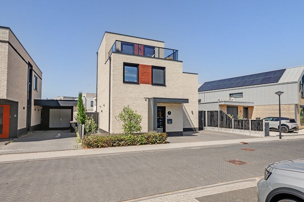 Huis Ereprijs 4 in Lelystad