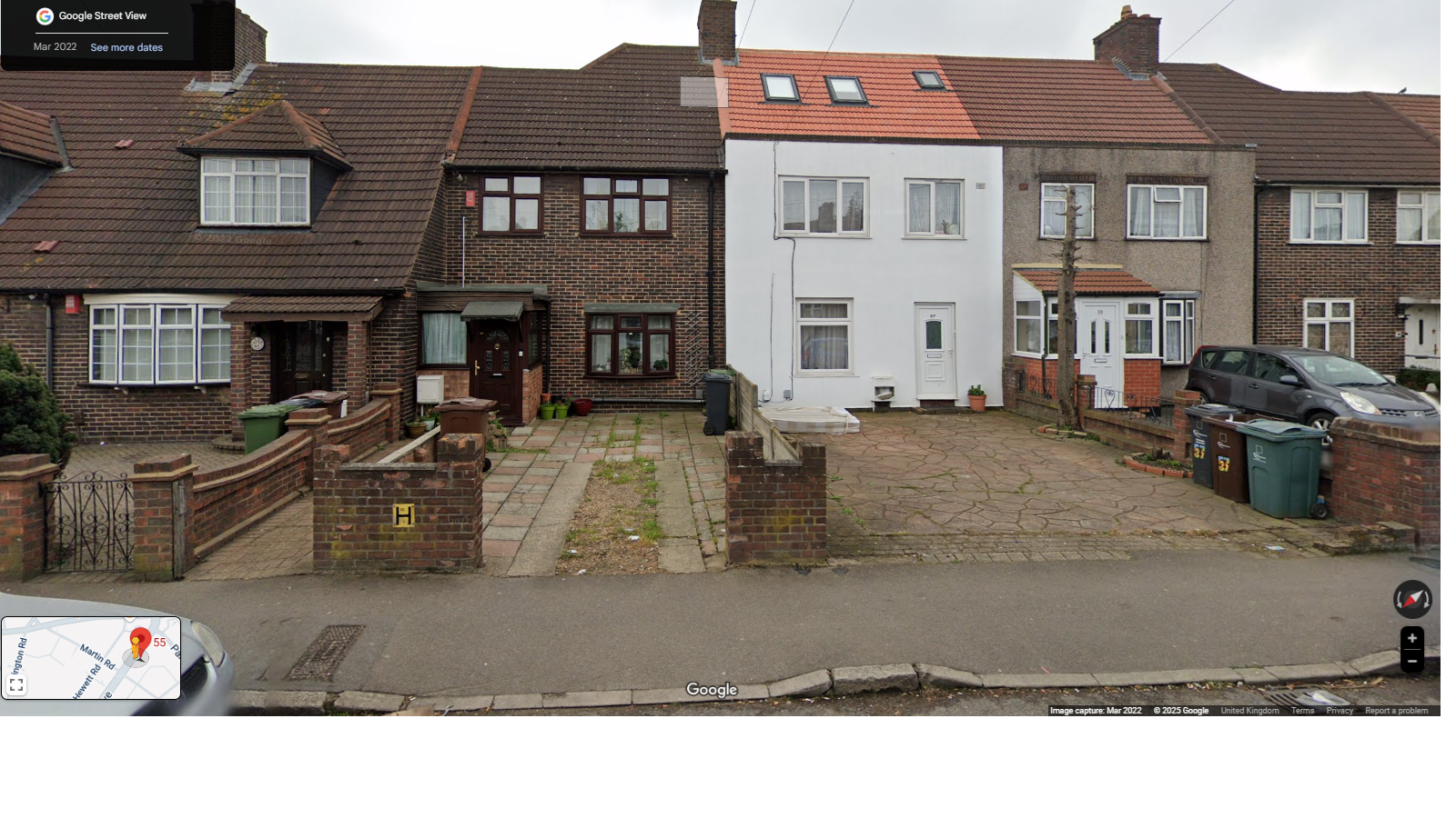 House Porters Avenue in Greater London