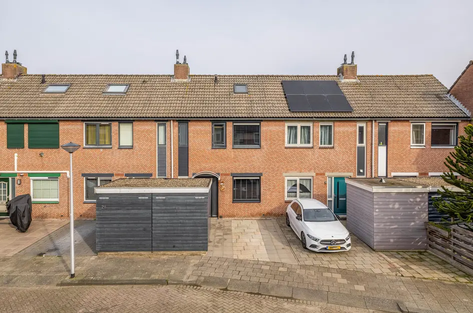 Huis Olijfgaard 26 in Spijkenisse
