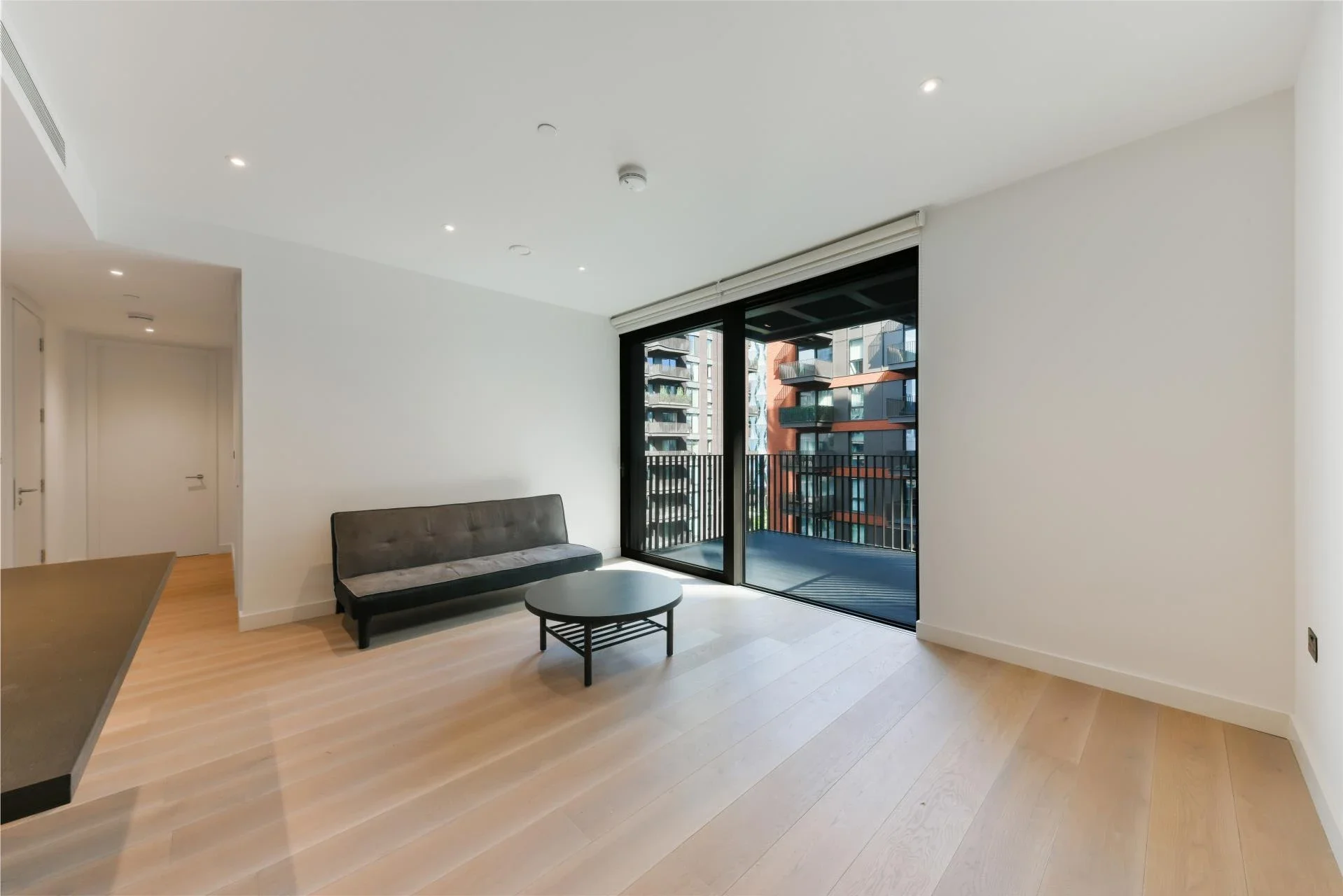Flat New Union Square in Greater London