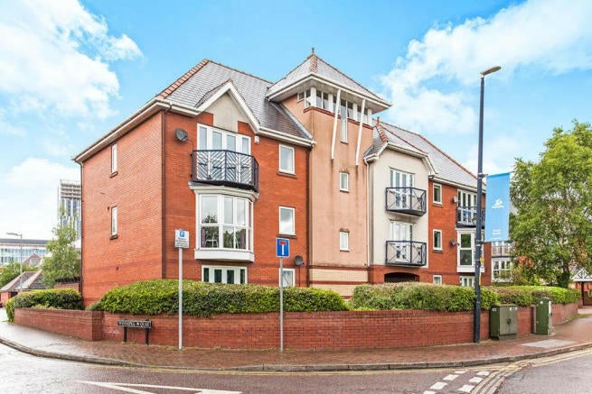Flat Vancouver Quay in Salford