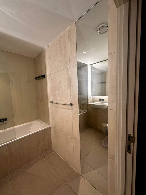 Room Humphry Repton Lane in Greater London