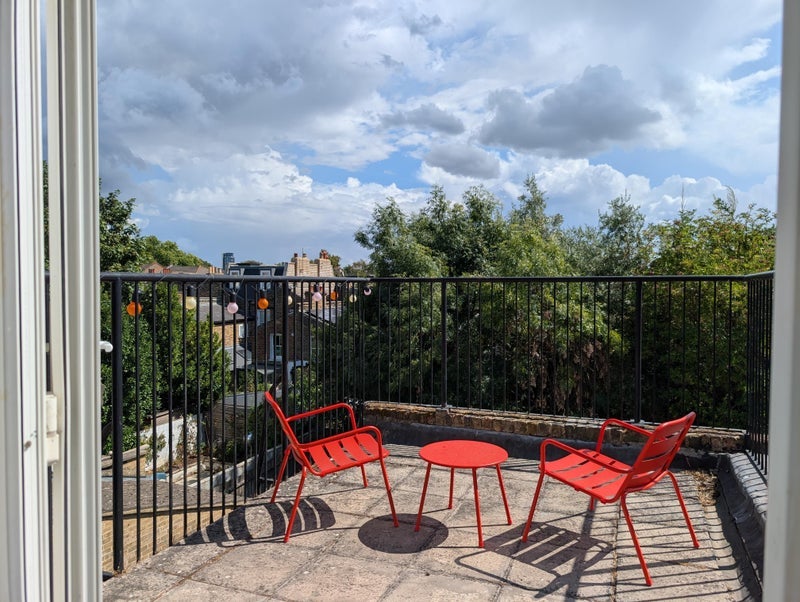 Room Davenant Road in Greater London