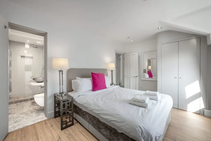 Flat Hans Place in Greater London