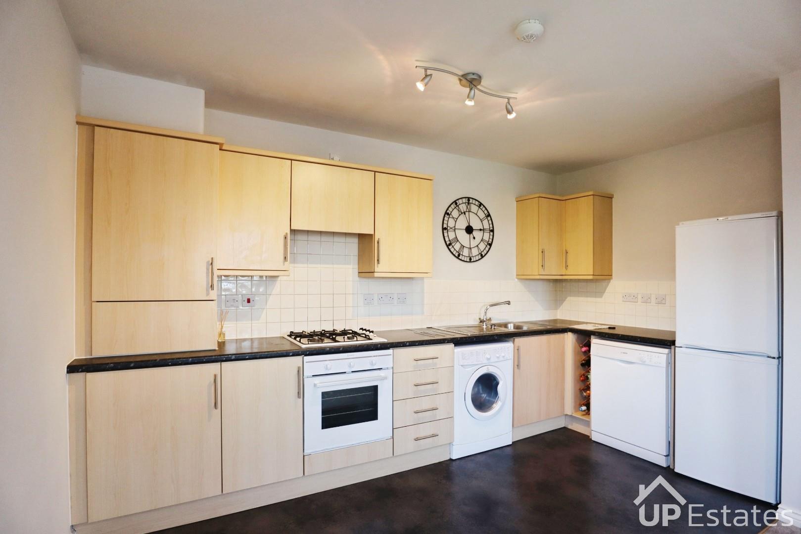 Flat Paladine Way in Coventry