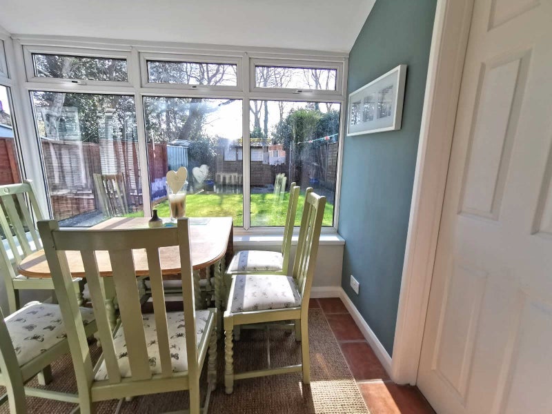 Room Kingswood Close in Metropolitan Borough of Solihull
