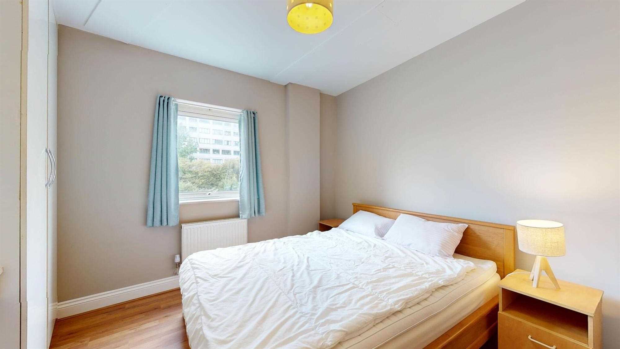 Flat Palgrave Gardens in City of Westminster