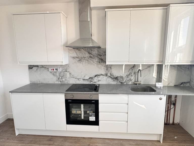 Flat Brindley Close in Greater London