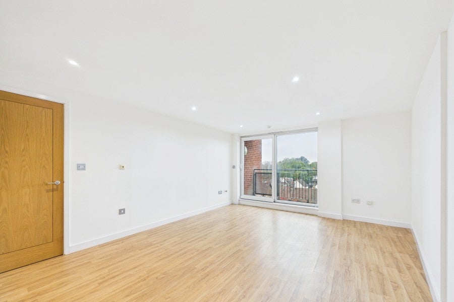 Flat Charles Street in Surrey Heath