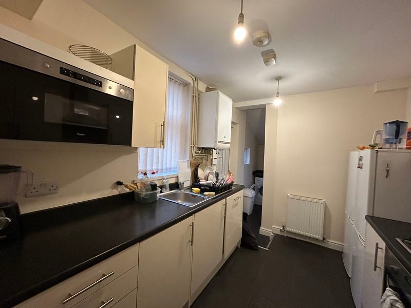 Room Corporation Street in Mansfield Woodhouse