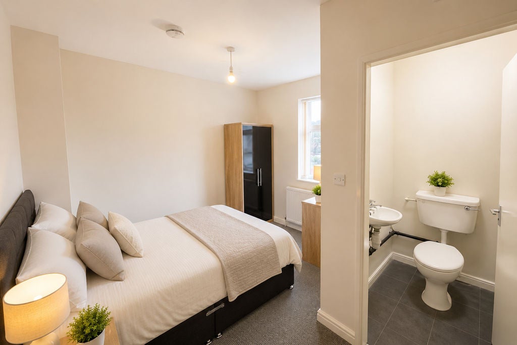 Room Corporation Street in Mansfield Woodhouse