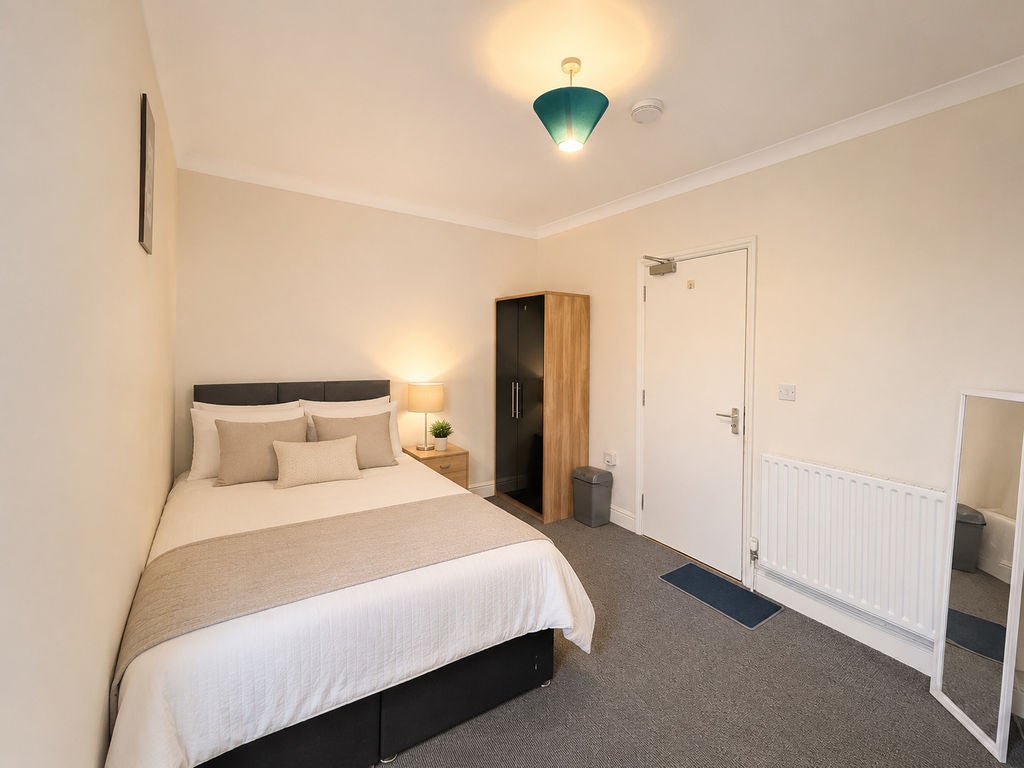 Room Corporation Street in Mansfield Woodhouse