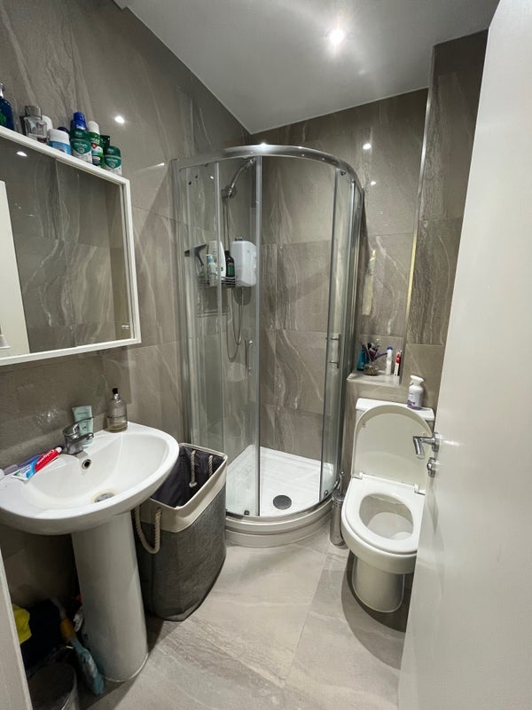 Room Archway Road in Greater London