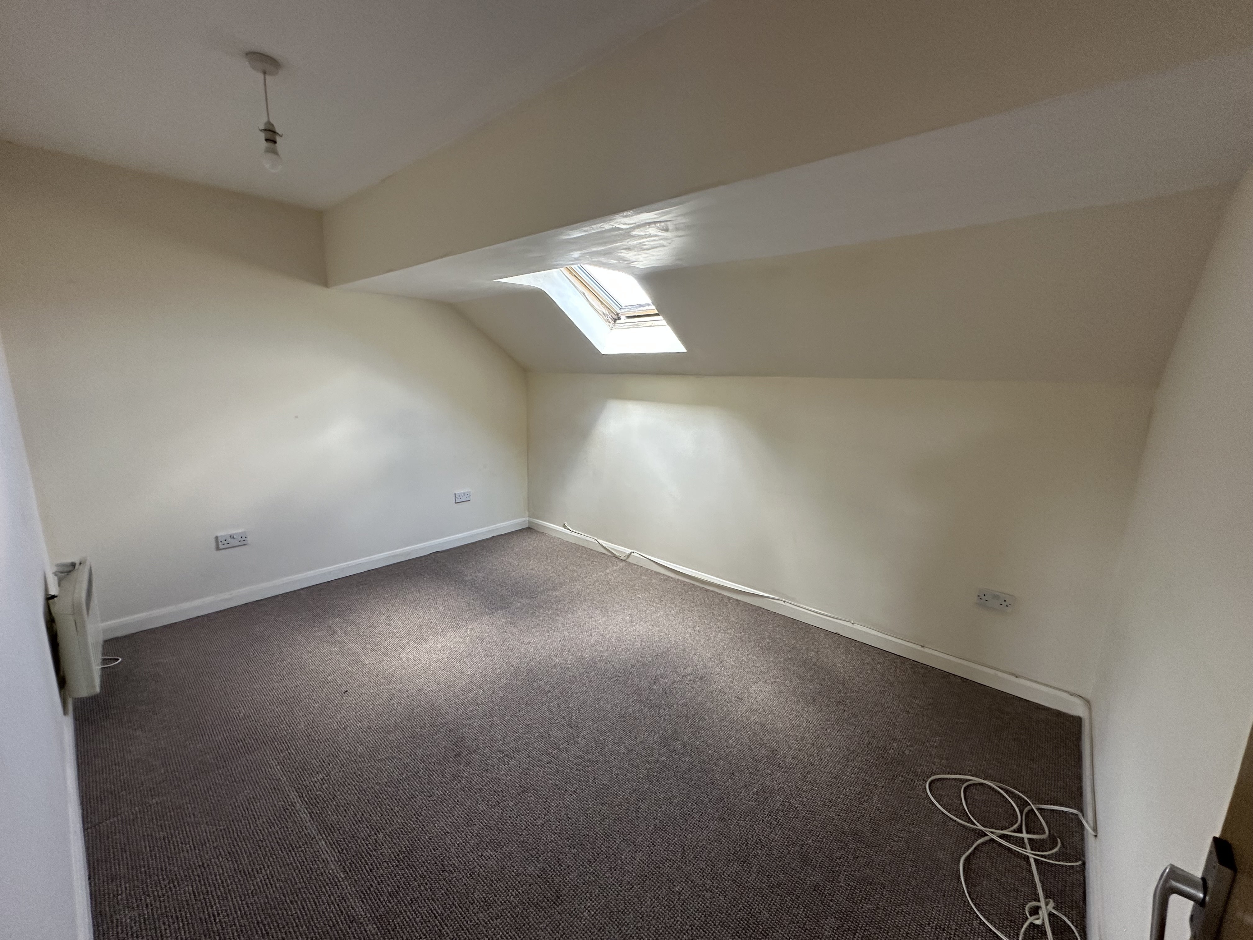 Flat Westleigh Close in Northampton