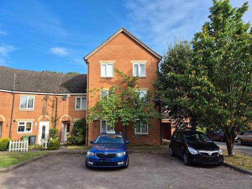 Flat Shepherds Pool in Wychavon