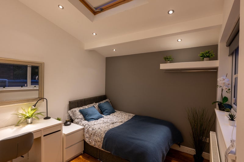 Room Fleeson Street in Manchester