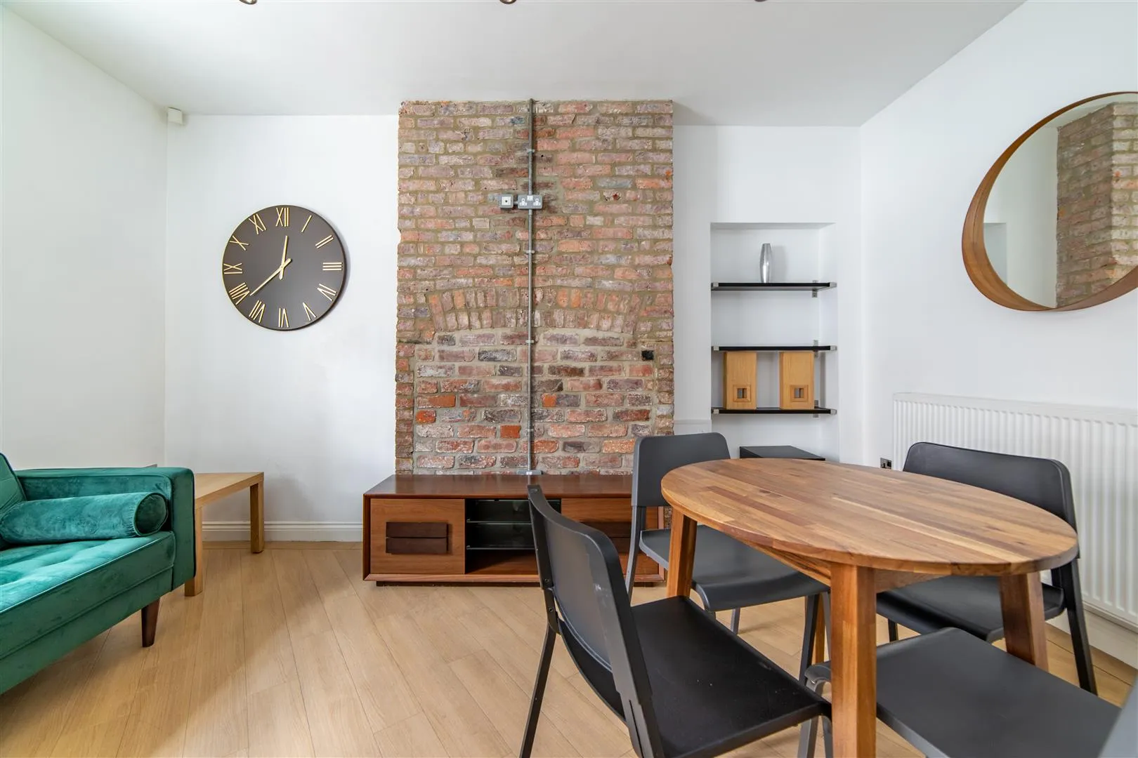Room Leazes Park Road in Newcastle upon Tyne