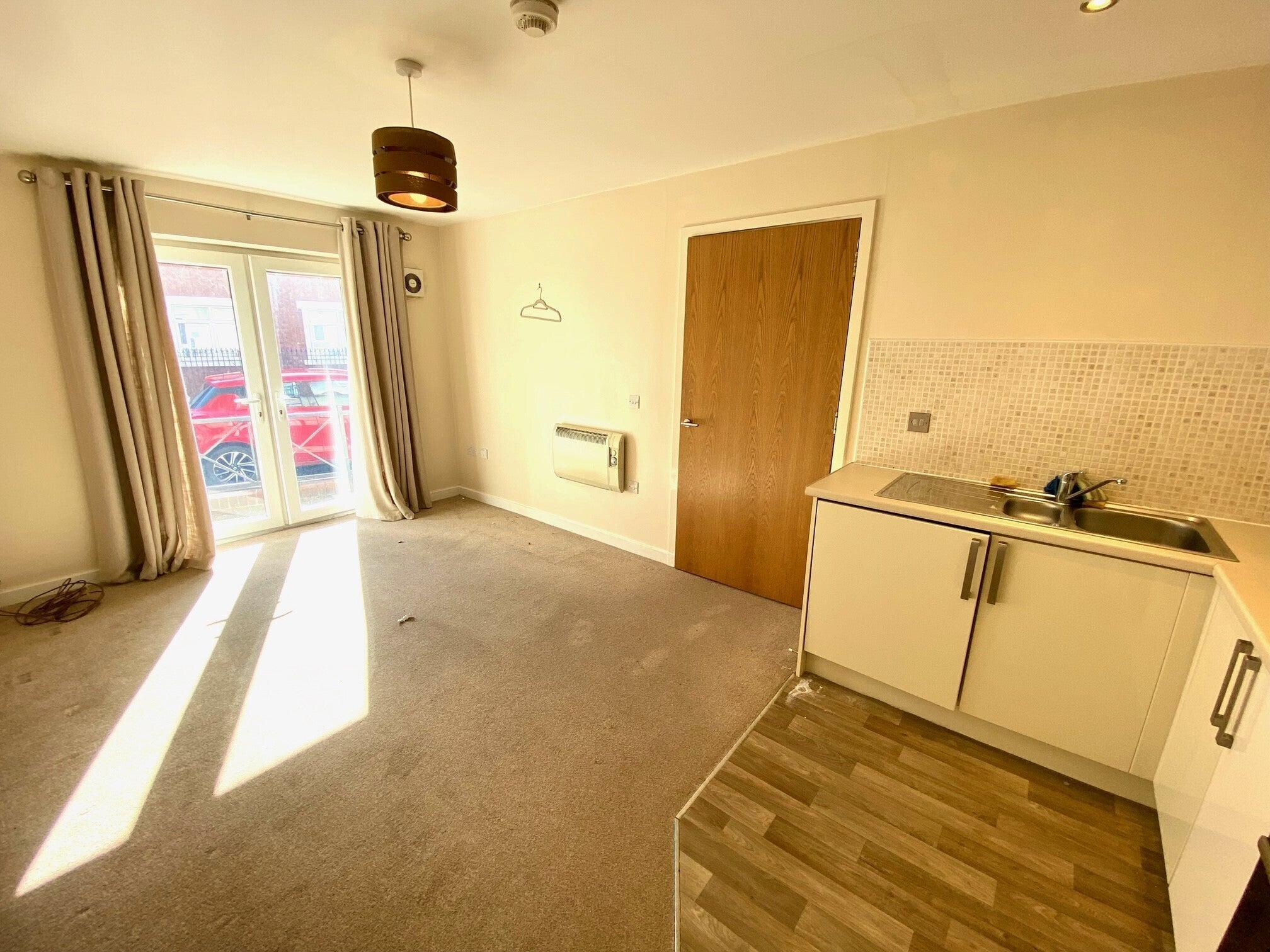 Flat Harrowby Lane in Cardiff