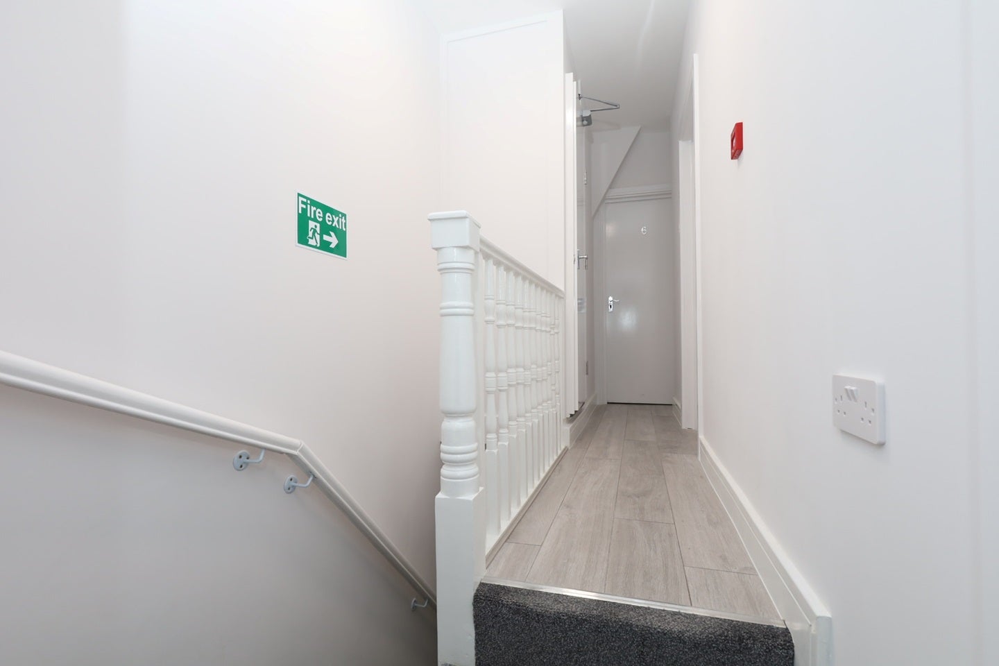 Flat Graham Road in Greater London
