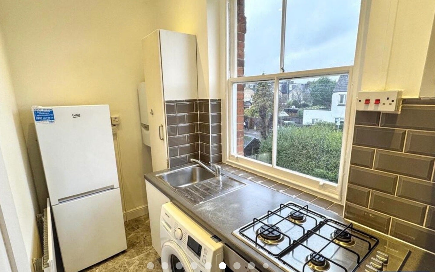 Flat Salisbury Road in Greater London