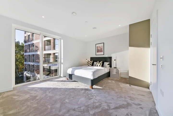 Flat Walworth Road in Greater London