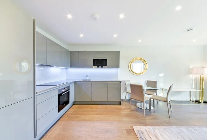 Flat Walworth Road in Greater London