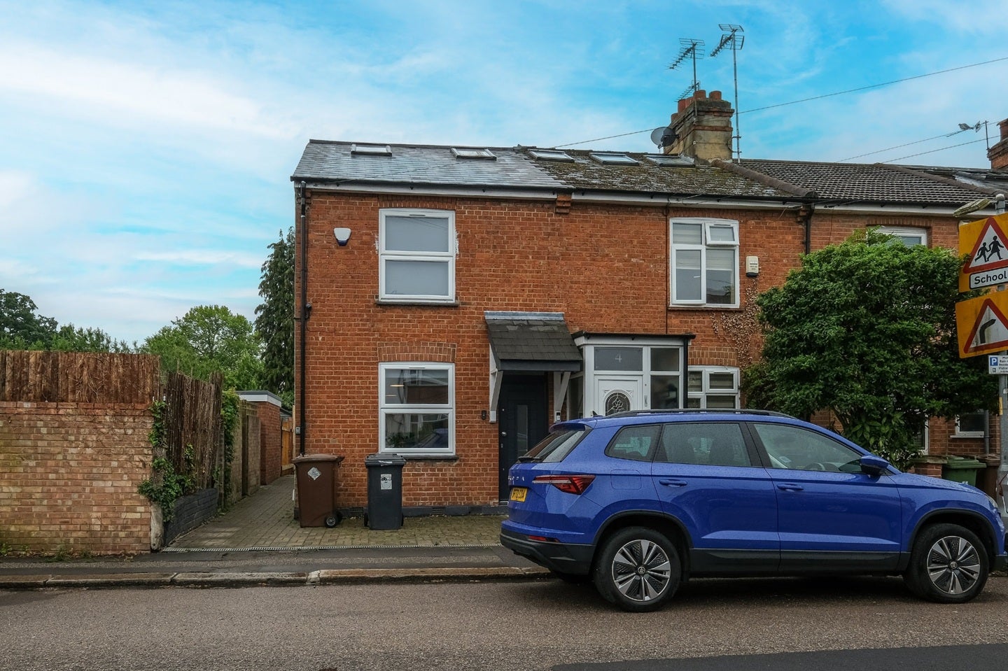 House Brownlow Road in Hertsmere