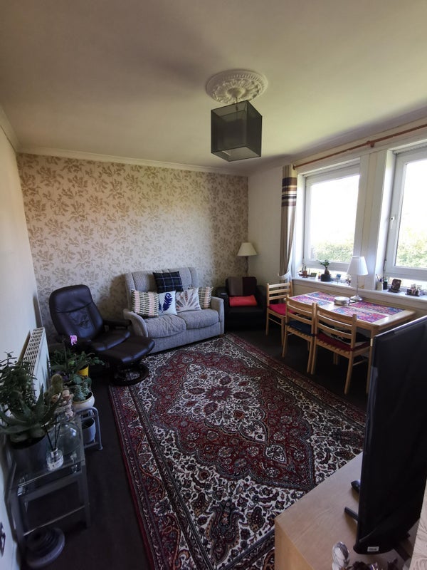 Room Restalrig Road South in City of Edinburgh