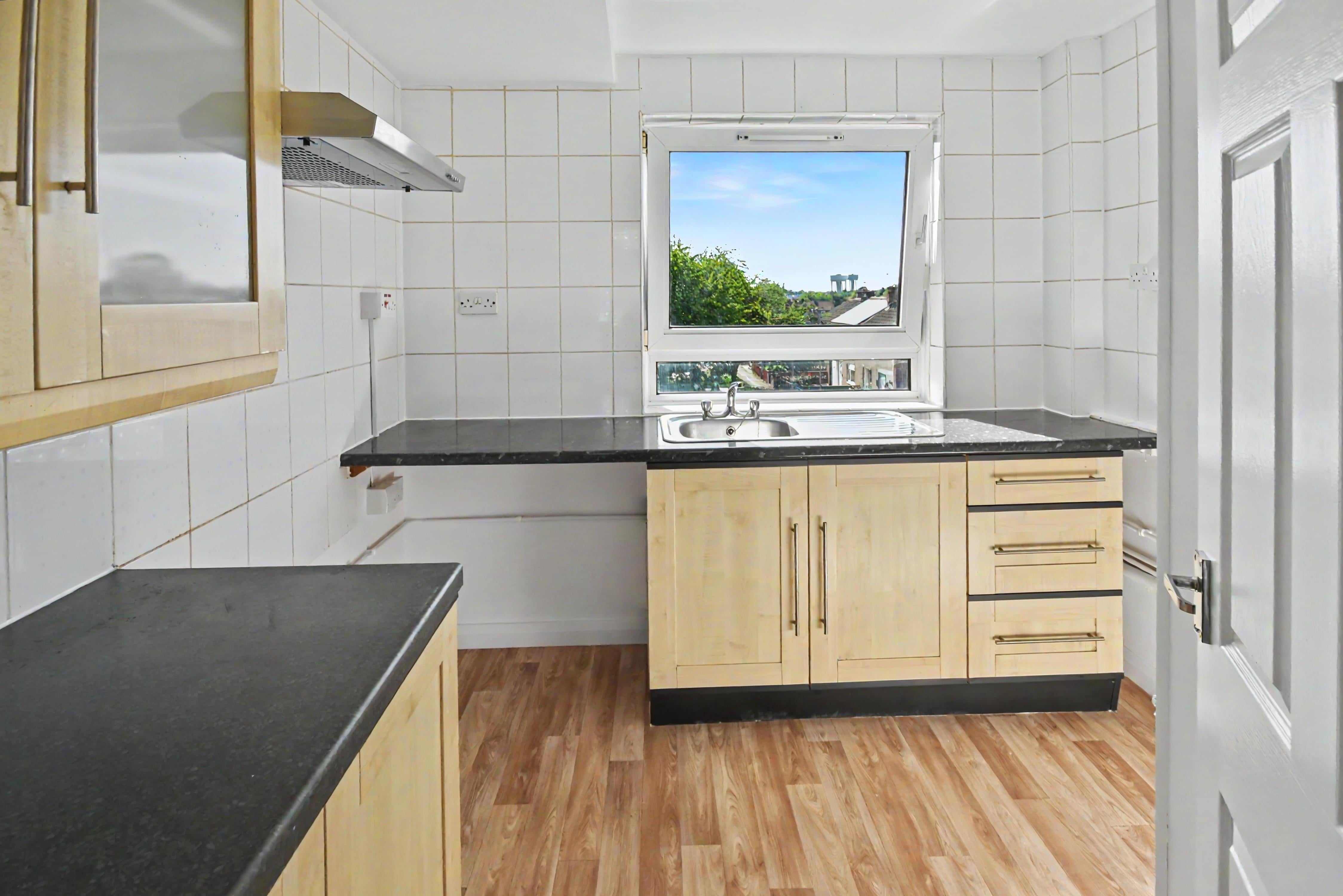 Flat Thoresby Court in Corby
