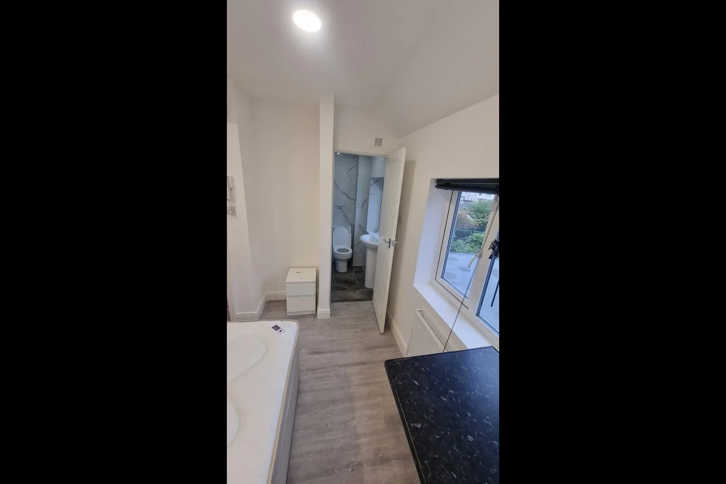 Room Cassio Road in Watford