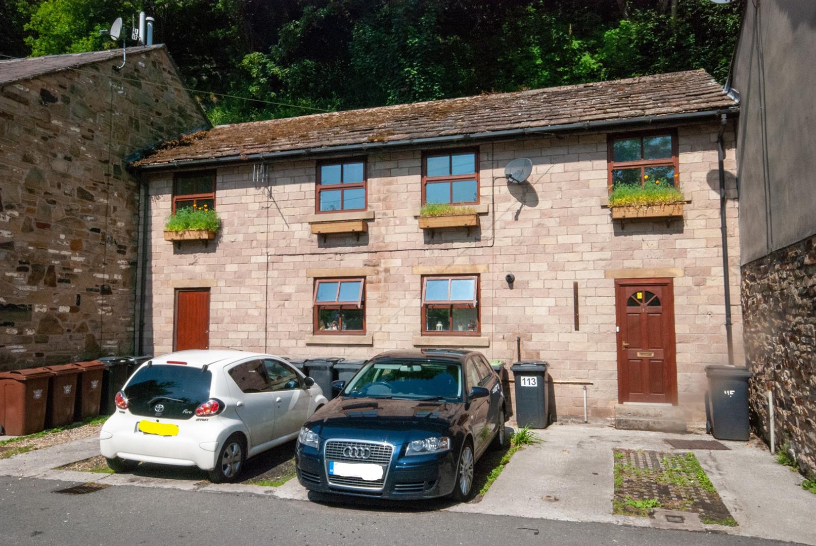 Flat Dye House Lane in High Peak